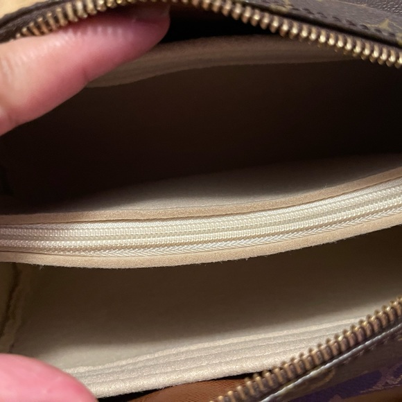 ❤️SOLD❤️Authentic Vintage LOUIS VUITTON Papillon 26 in Monogram Canvas - Picture 13 of 13